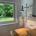 Central Urban Apartement With Terrace & Gardenview